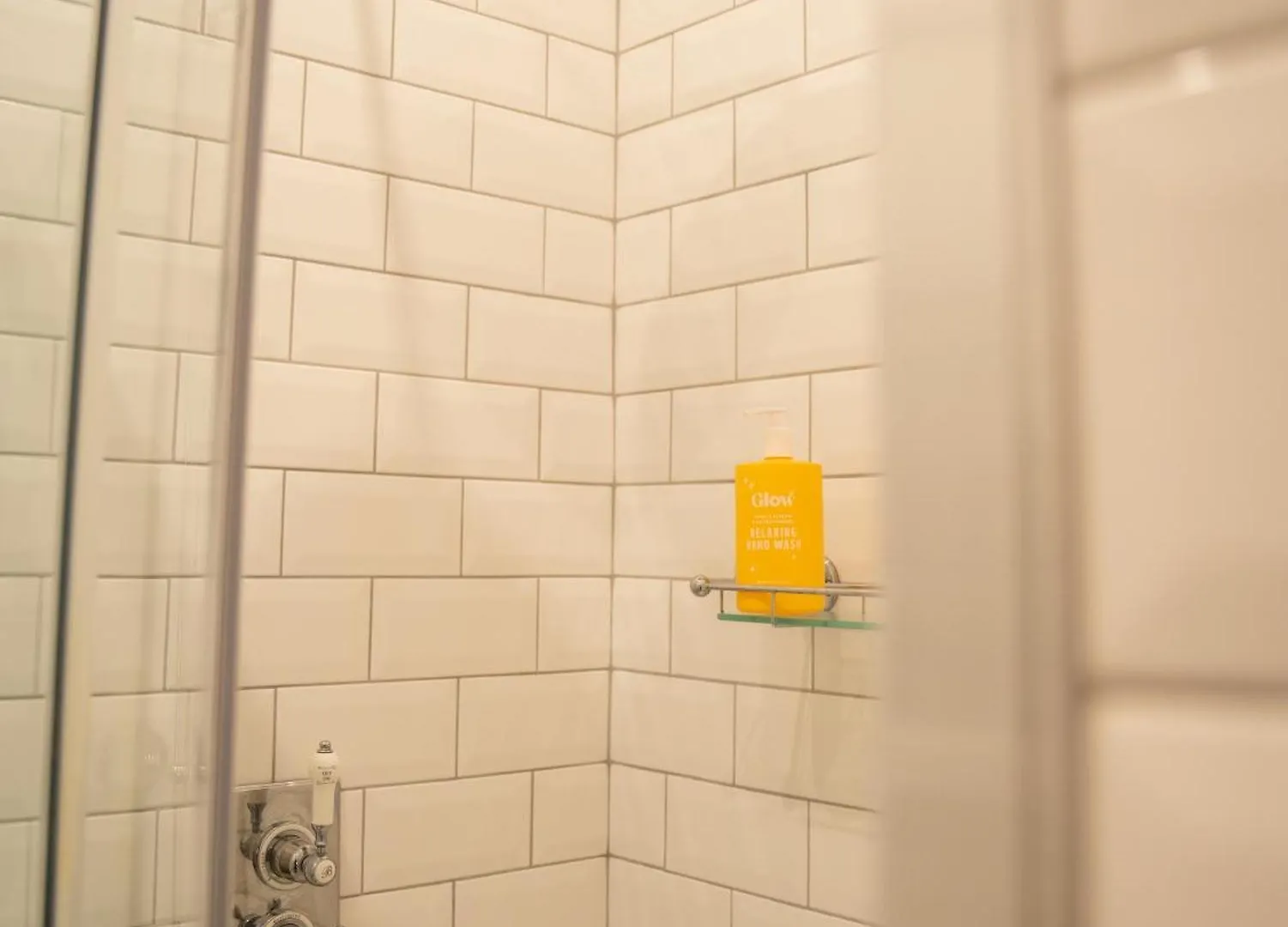 The U2 Crib - Unique History, Stylish With Parking Apartment Belfast